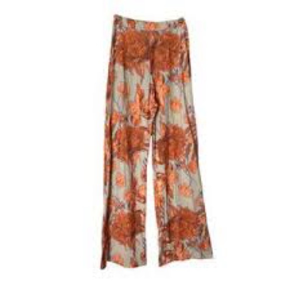NWT- PrettyLittleThing orange floral print wide-leg pants. - Picture 1 of 8